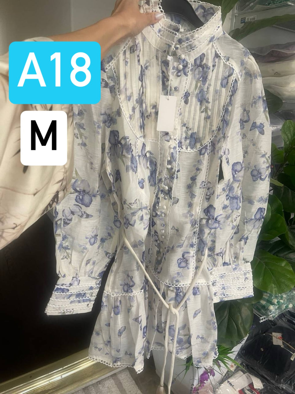 A18 (S,M,L,XL)